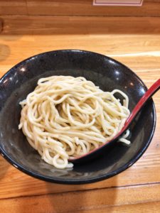 辛つけ麺専門カラツケグレのニクカラ(小辛)②
