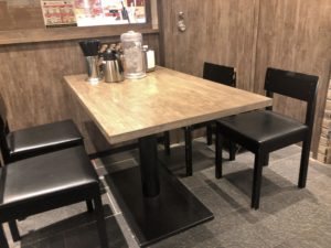 つけめんTETSUの店内①