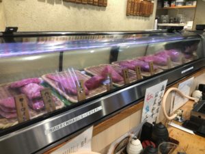 立ち喰い焼肉治郎丸の店内③