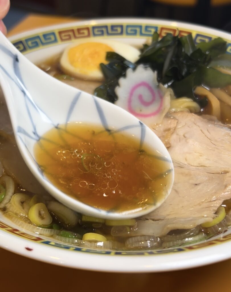 西新井らーめん駅前店の特製ラーメン